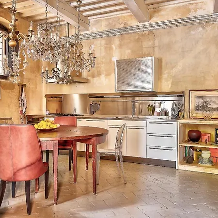 Le Notti Del Petrarca Apartment